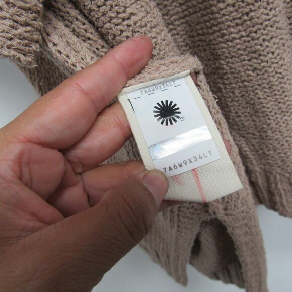 UGG Kennedy Sun Tan Poncho Size M/L NEW - Picture 6 of 7